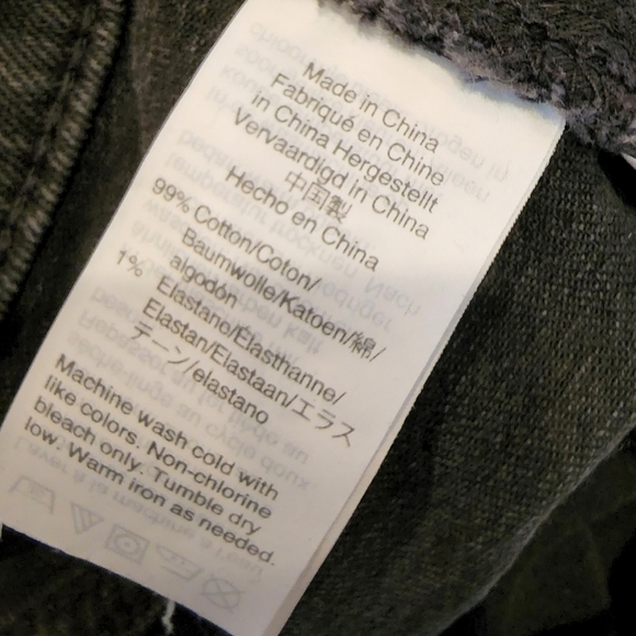 Madewell High-Rise Denim Shorts in Lunar Wash - Picture 16 of 16